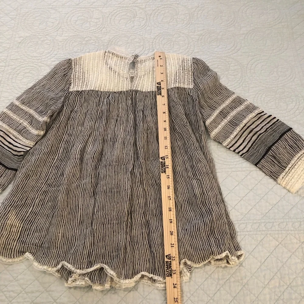 Anthropologie Floreat Reina blouse top. Size small. - Picture 9 of 11
